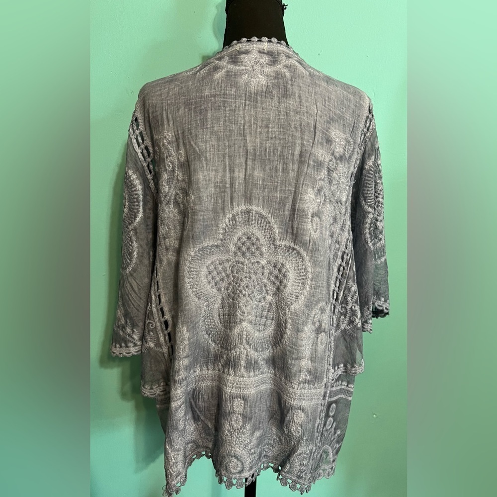 #177 Kindred denim blue top - Picture 3 of 7